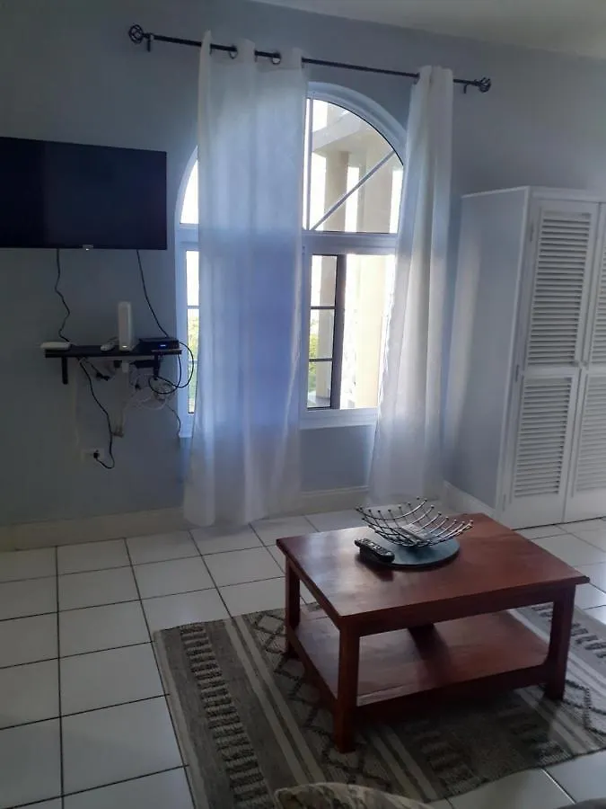 Cruise Ship View, Sky Castles, Columbus Heights Apartment Ocho Rios